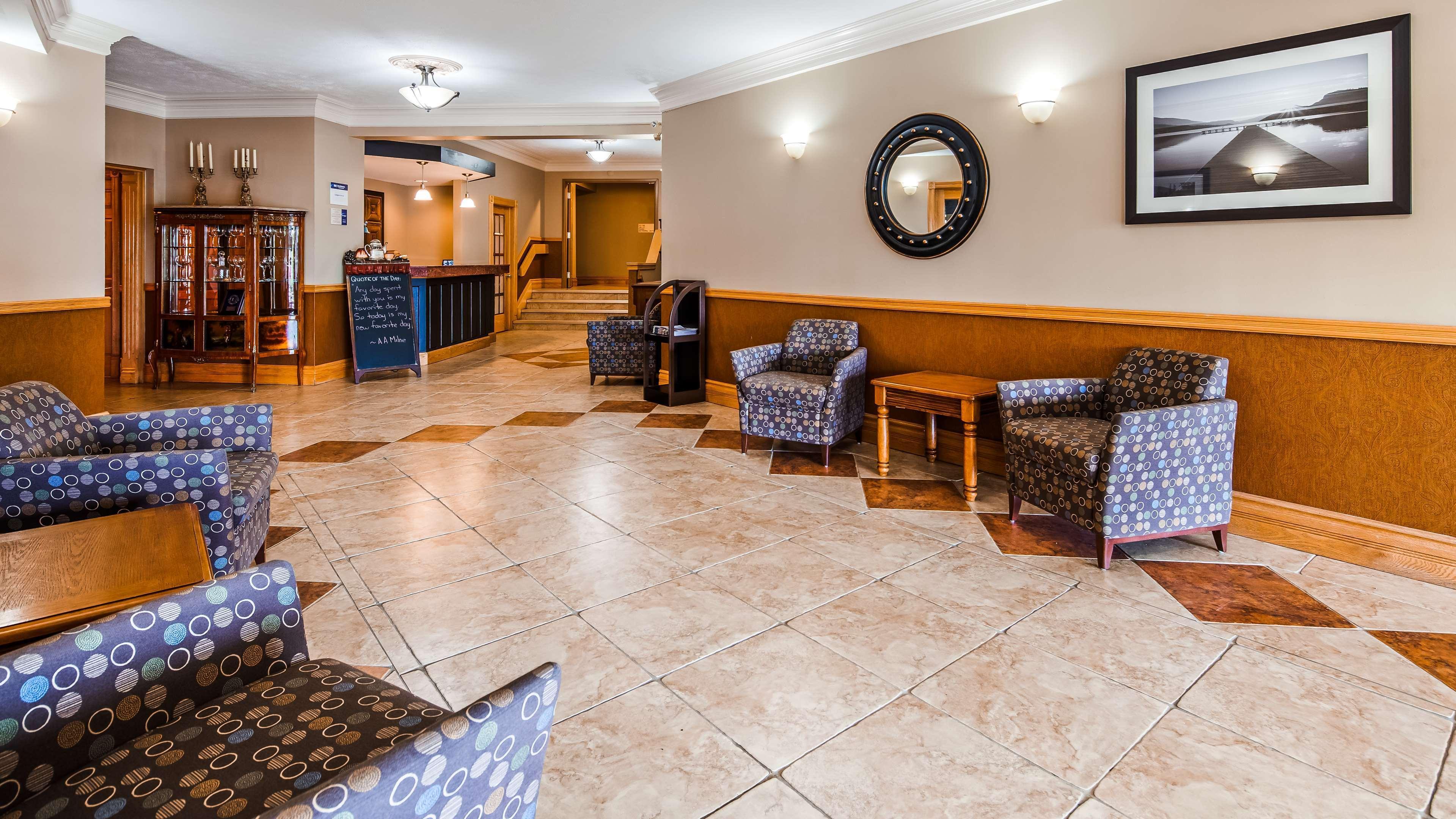 Surestay Plus Hotel By Best Western Кинкардин Екстериор снимка