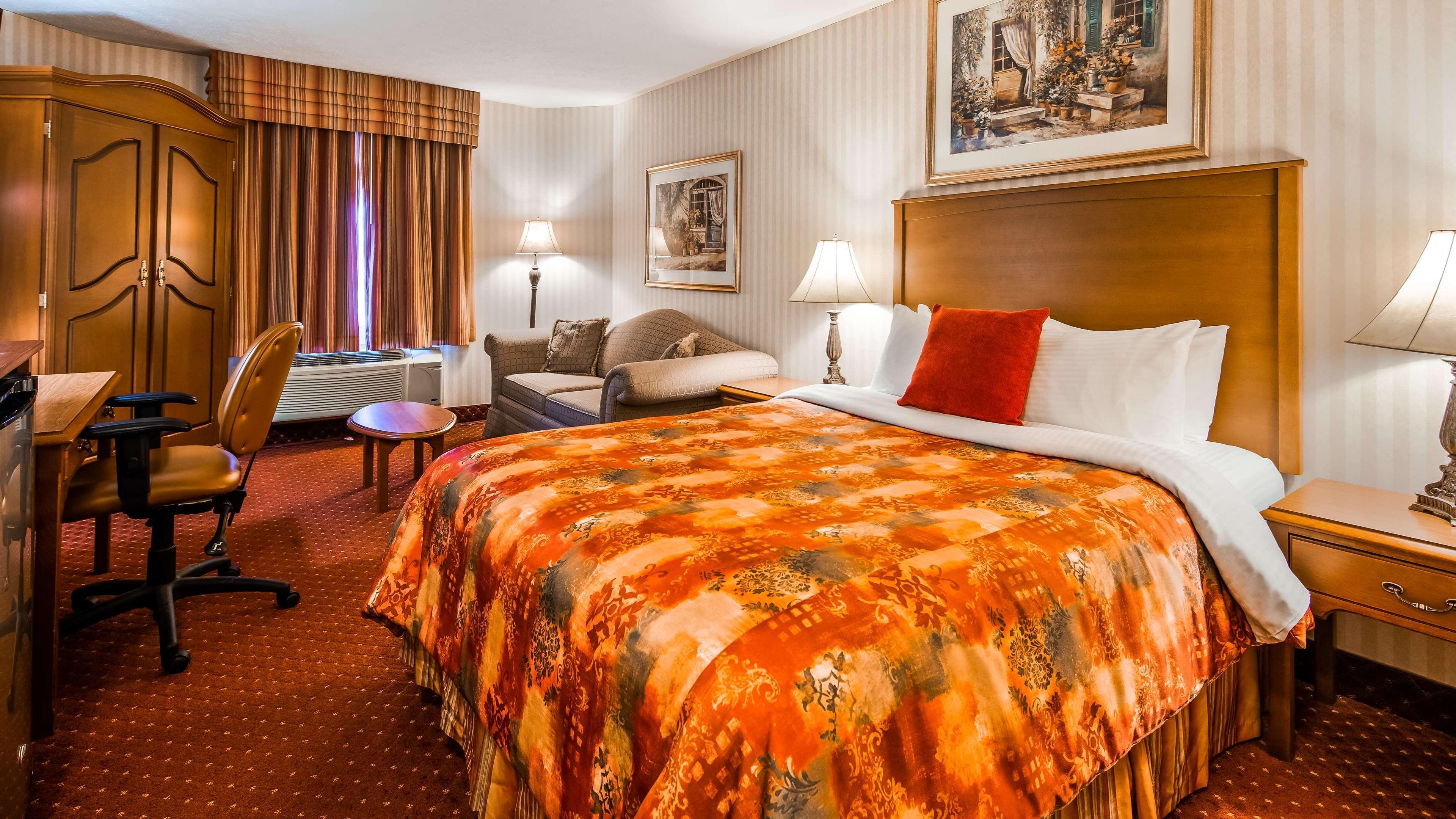 Surestay Plus Hotel By Best Western Кинкардин Екстериор снимка